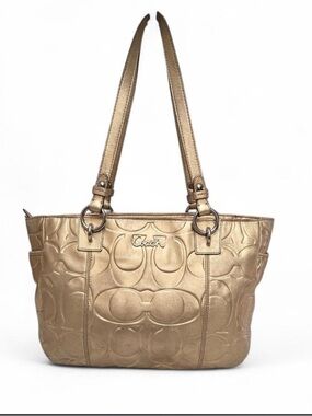 Y2K Coach Metallic Gold East West
Embossed Signature Leather Tote Bag